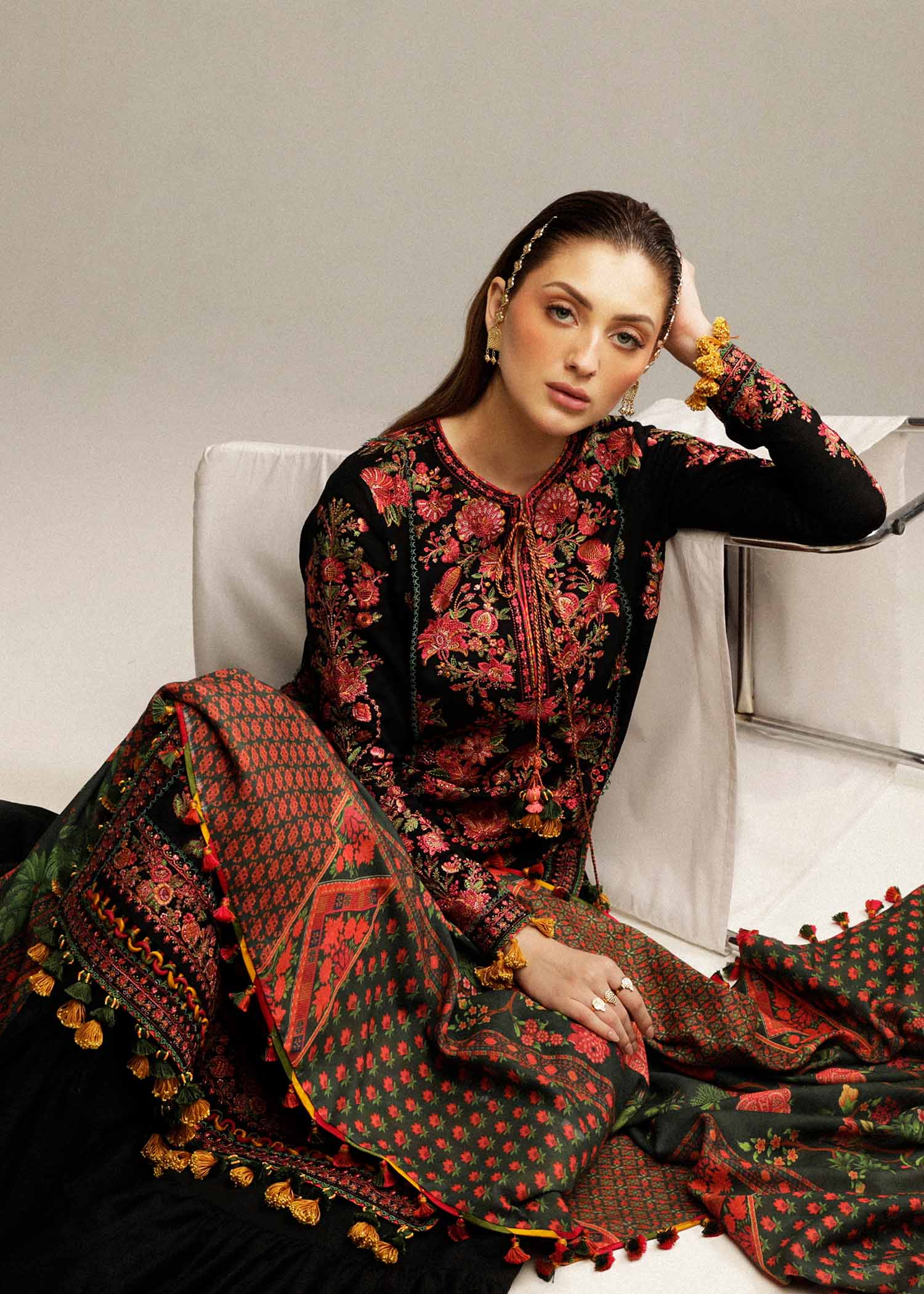 Hussain Rehar Dhanak 3PC Embroidered With Digital Printed Dupatta V173